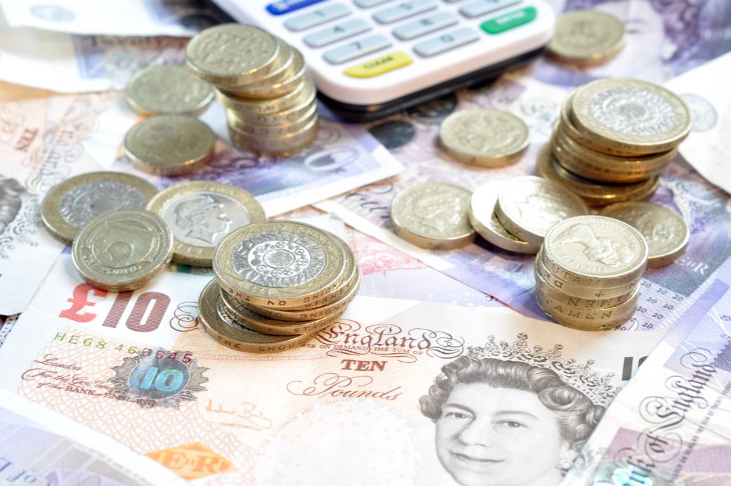 British notes and coins for the 2020 budget for expats